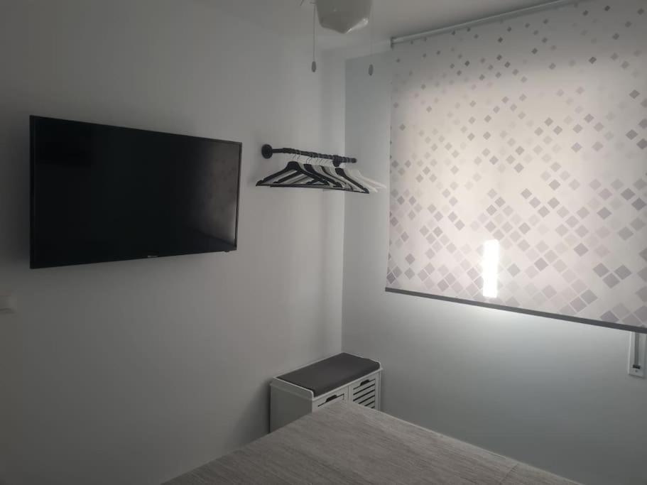 Encantador Apartamento Residencial Con Piscina Torremolinos Kültér fotó