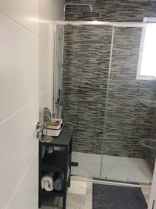 Encantador Apartamento Residencial Con Piscina Torremolinos Kültér fotó